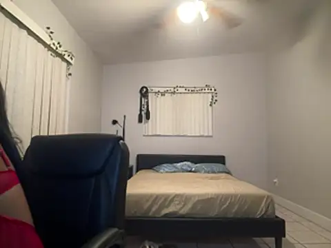 Gator_Zoe - 5 minute blowjob