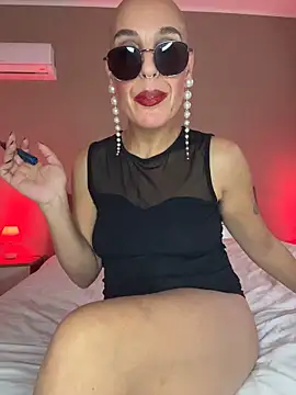 Emprexkala - naked + 3 min ctrl + live vid LT