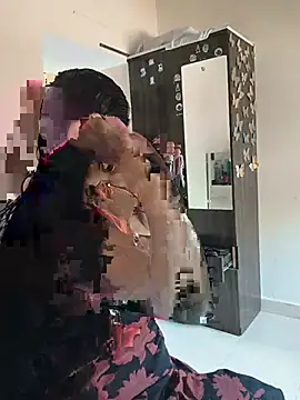 SpasyQueen69 - Sit in bra_2 min