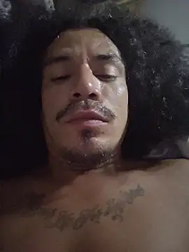 Mr_Handsome_69 - Spread pussy close up