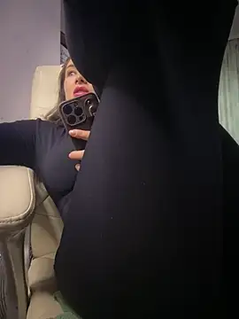 HotXMom_ - Pleasure me good