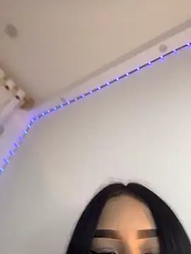 Kymberly_18 - Play Finger pussy close 💦😈
