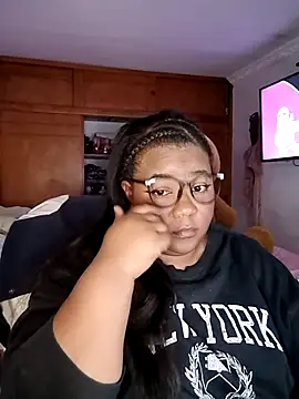 _Baby_giirl - Squirt ? 20,25,50,100,200,333.500,