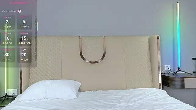 Maiaxoxo - full naked stripdance