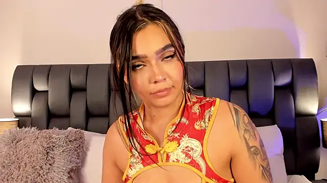 Miadecker - Clit play & pussy spanking
