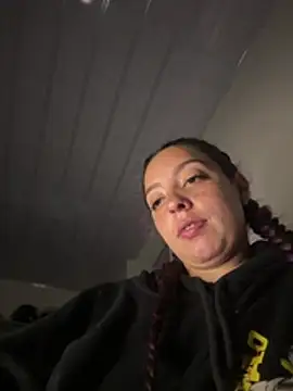 Sadashi_moon_ofice - Spread your legs and play with your puss