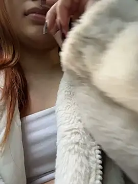 LisaCatt - sucking fingers topless