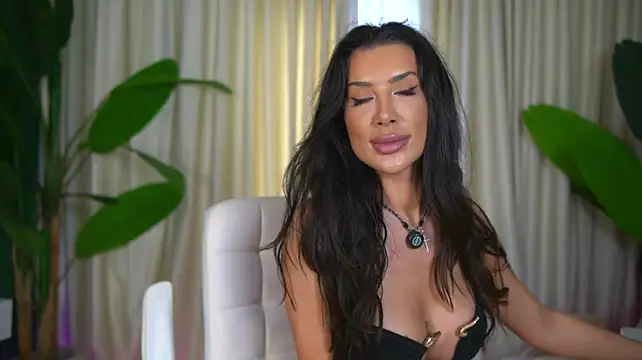 FoxieJullia - cum with me