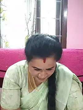 Tamilaruvi
