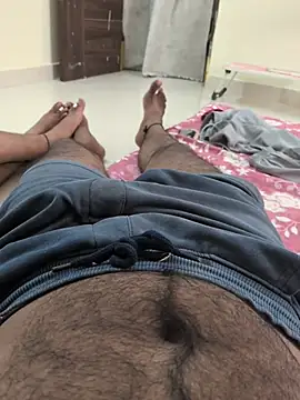 Hydcupl26 - Show boobs & milk