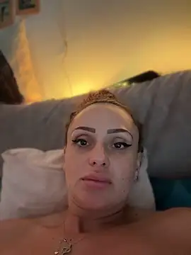 Caramellaa - Destroy my pussy🫦💦