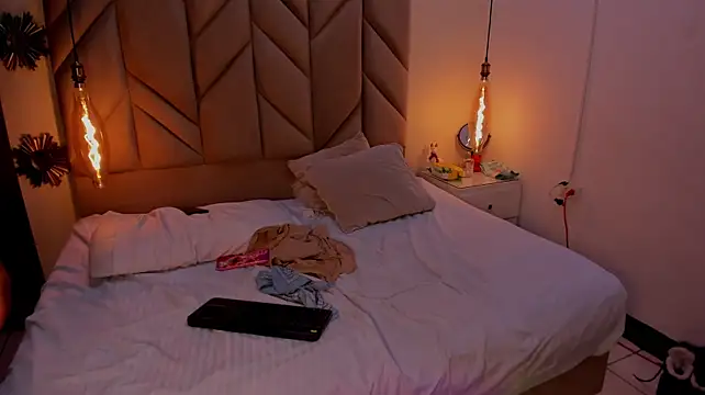 AxelandVioleta - Flash tits and flash cock 🍒🍆🔥