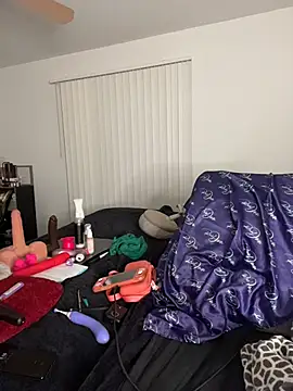 Reecieofficial - Toy Tease (External)