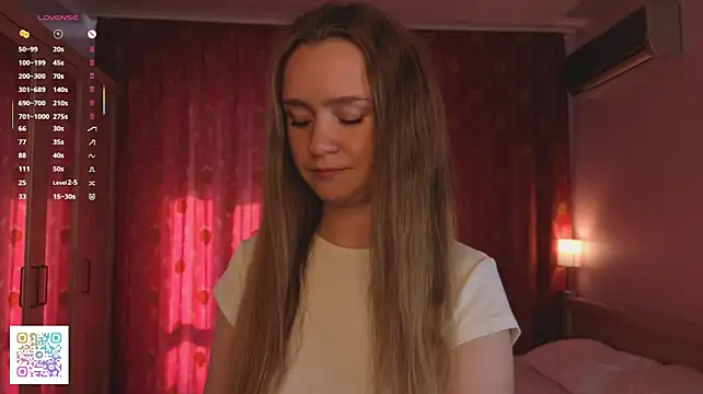 VirginaCoty - expose the nipples