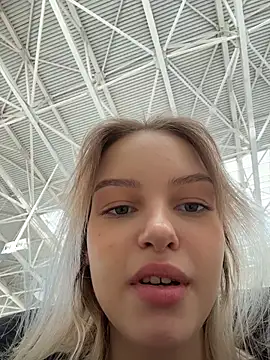 AshleyMur - naked show