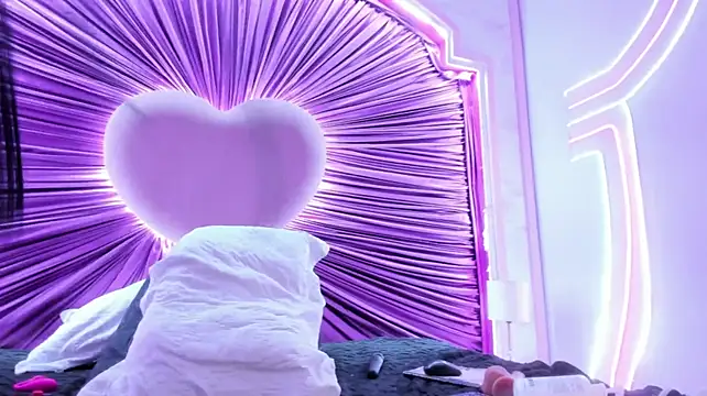 Lushi_Love - I ride your cock x3