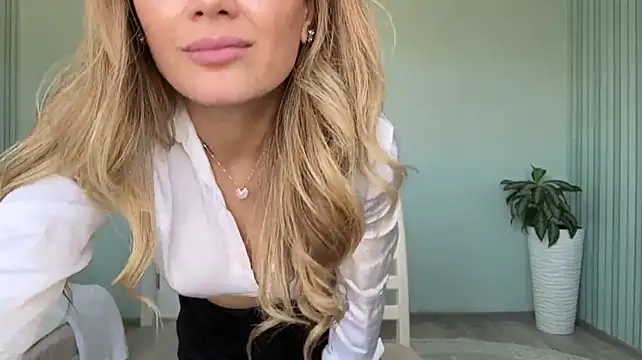 SayraPie - little dance for you
