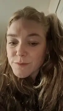 BettyandGold - Cheer me up, let play