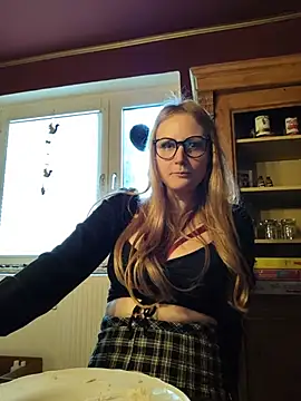 SweetGermanGoddess - 🥵 Jump and Bounce my Boobs