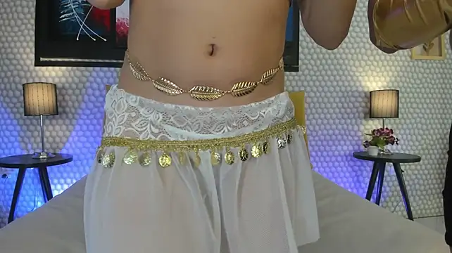 Slay_sassy - Give the goddess 3 strong slaps
