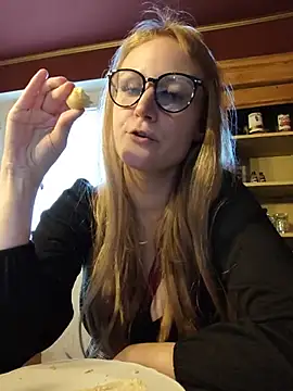 SweetGermanGoddess - 🥵 Jump and Bounce my Boobs