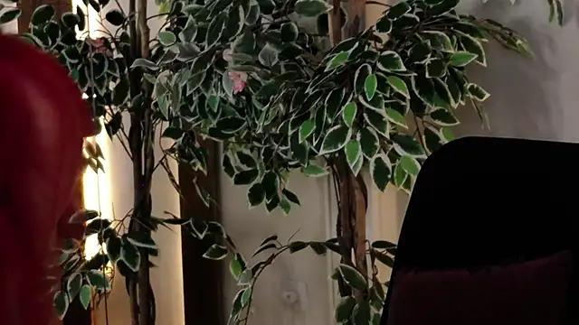 EmyHilton - 🥵💥Boobs teasing topless 💥🥵