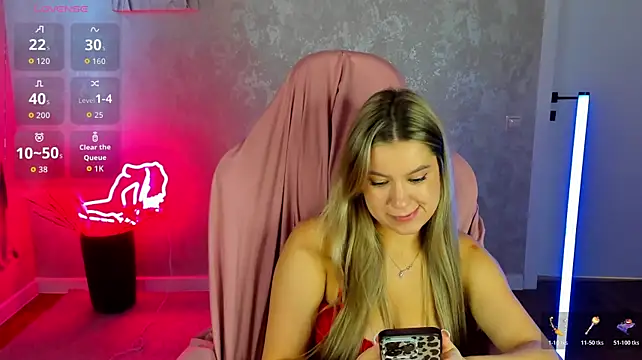 Shakira_Lux - NAKED