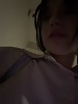 Lilonok - Show pussy