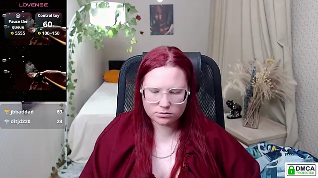 Kuri_u - Lick the dildo.