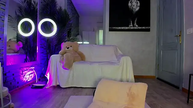 Reina_Cummings - Early Pussy Tease 😼