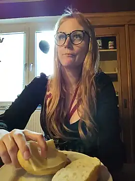SweetGermanGoddess - 🥵 Jump and Bounce my Boobs