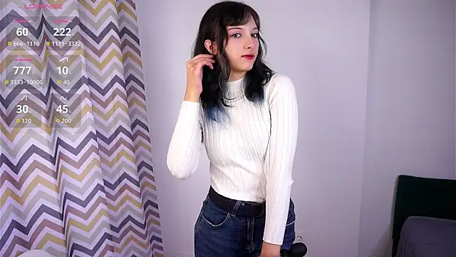 ShonaDevitis - eye contact