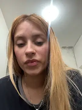 Barbie107 - Mostrar os peitos