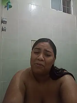 Anairad05 - Meterme Juguete vaginal