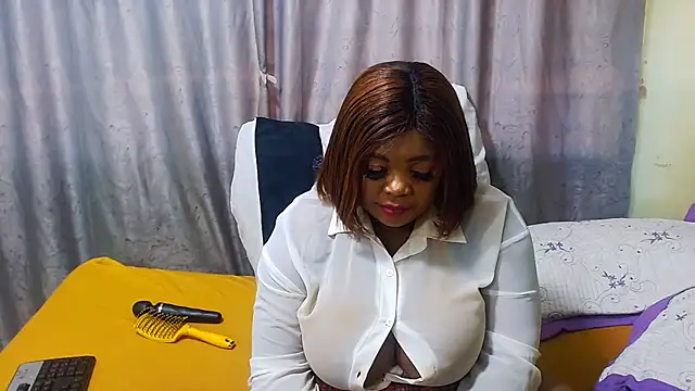 BustyMatureStepmum - CUM SHOW