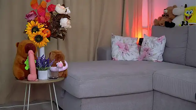 HotMollyX - Spank my boobs 💦