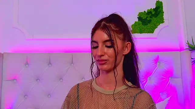 ElisaCharm - Squirt + Custom Video last tipper 💦