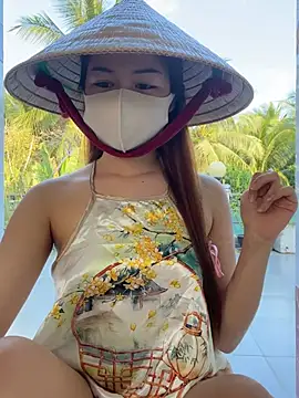 My_Melodyy - Make me pussy cum in public garden 🪴 😈