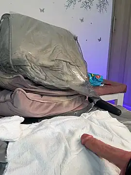 IamSteph13 - SQUIRT