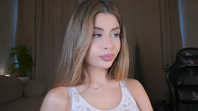 GeorginaHarn - Show my bra strap, play with it slowly