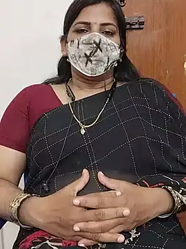 Tamil-HoneyQueen - Too buy gold bangles