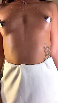 ElmaTowber - unhook my bra tease
