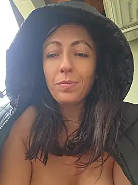 Risky_woman - IN PUBLIC PARK.Nude.SQUIRT win snapcht