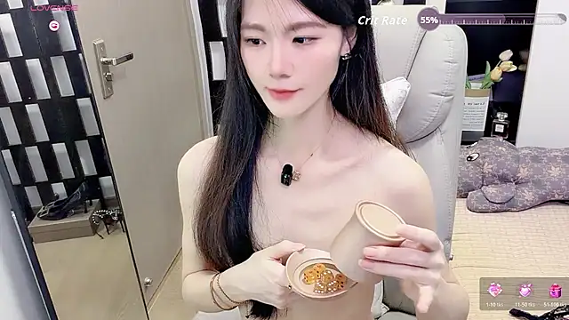 Yueyue-MM - 上空乳夹玩奶头