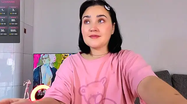 Smartandamazing - 2 fingers in pussy