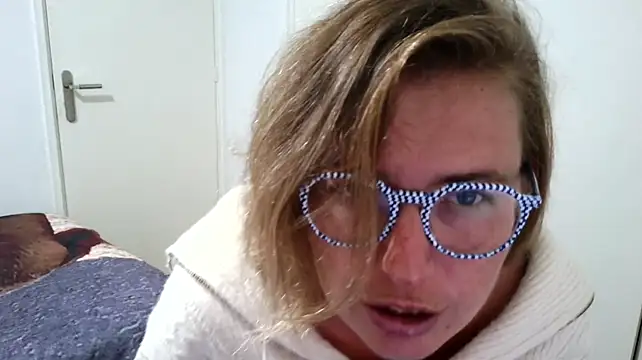 Cumfun - FULL NAKED TIME