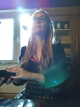 SweetGermanGoddess - 💋 Close-Up Breast Squeeze