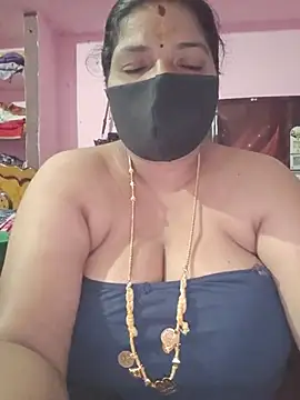 Tamil_lathikaaa - Nude show on dress