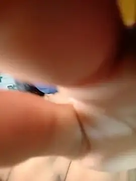 Pinkyjii - Want to buy a new phone