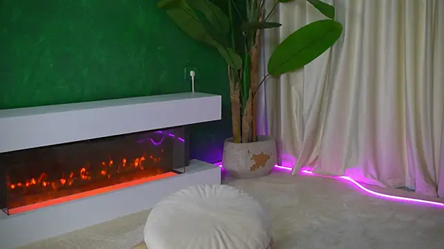 FoxieJullia - cum with me